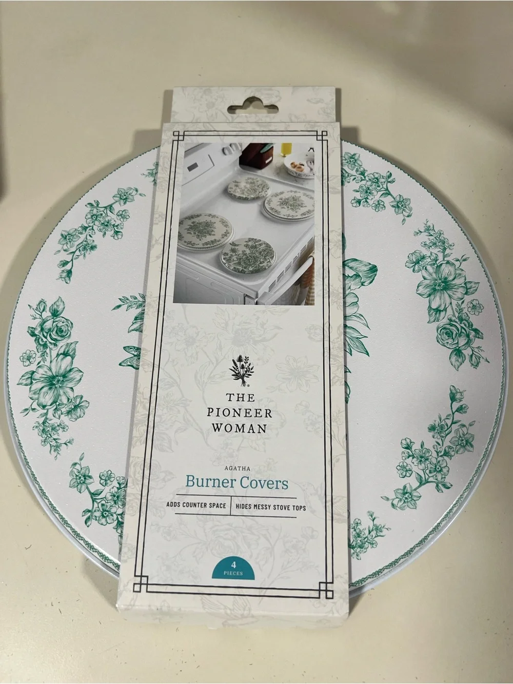 The Pioneer Woman Green Floral Round Burner Covers Set
